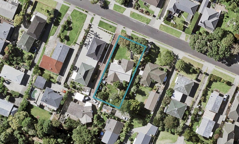14 Abercrombie Street, Howick, Auckland - Carousel 1