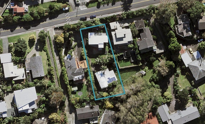 81 Frederick Street, Hillsborough, Auckland - Carousel 1