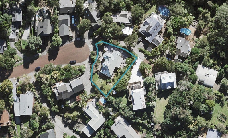 31 Hebe Place, Birkenhead, Auckland - Carousel 1