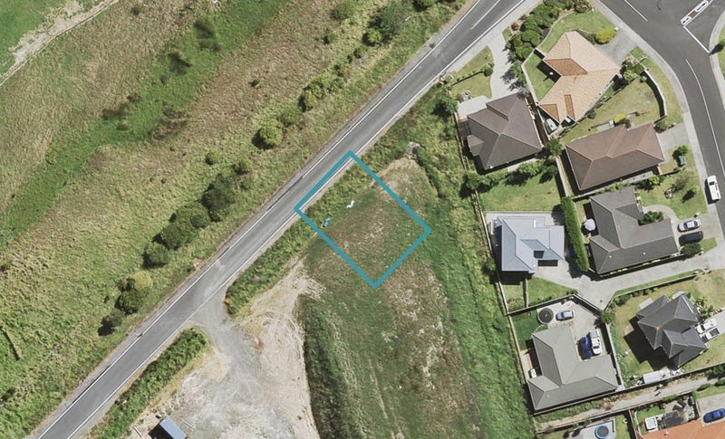 6B Crows Road, Swanson, Auckland - Carousel 1