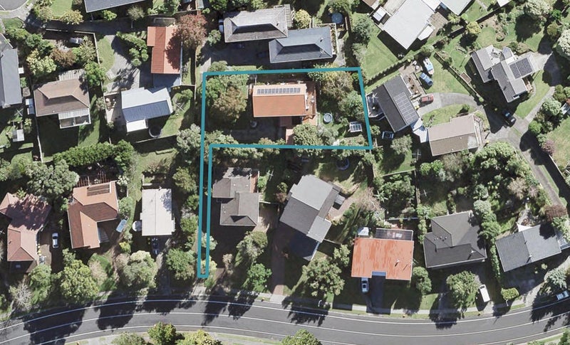25 John Downs Drive, Browns Bay, Auckland - Carousel 1
