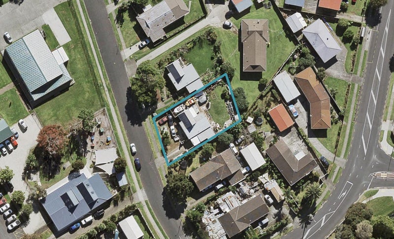 5 Cardrona Place, Favona, Auckland - Carousel 1