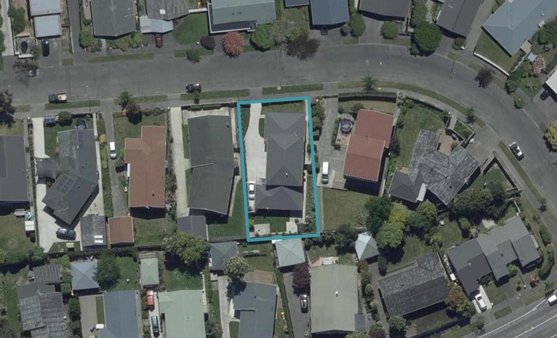1/11 Powell Crescent, Ilam, Christchurch - Carousel 1
