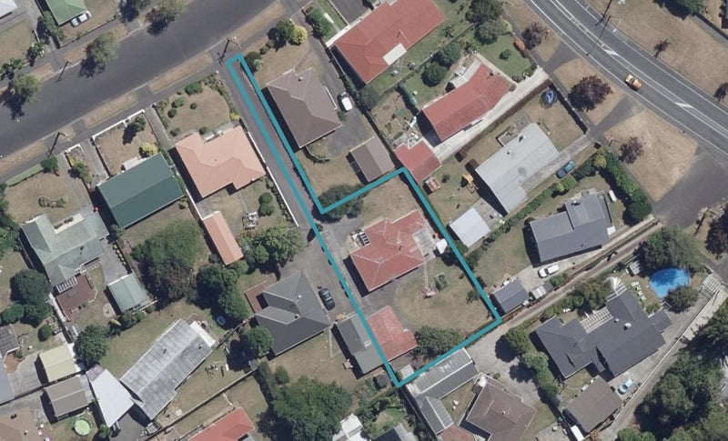 5 Ashbury Avenue, Silverdale, Hamilton - Carousel 1