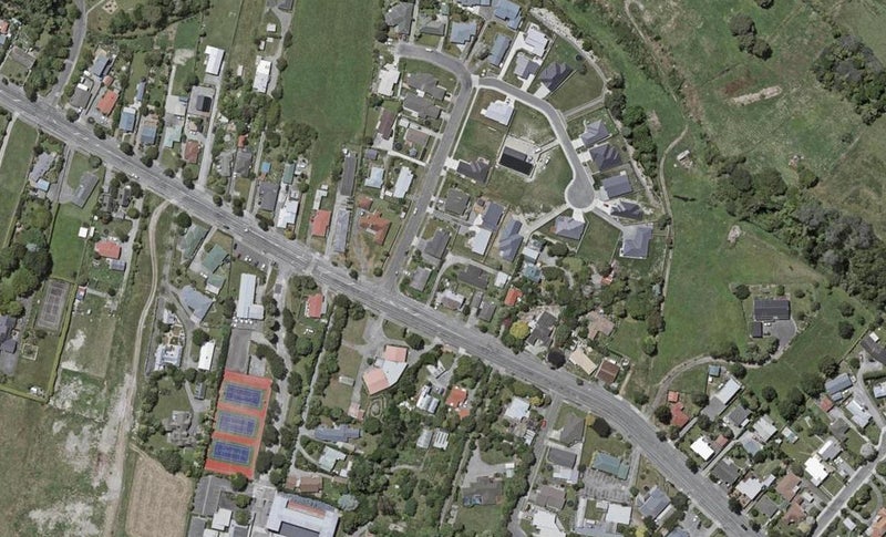 244 Mill Road, Otaki - Carousel 1