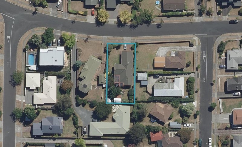 3 Rimmington Drive, Hamilton Lake, Hamilton - Carousel 1