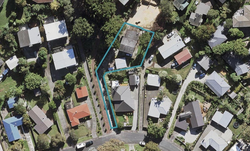 17 Orion Place, Hillcrest, Auckland - Carousel 1