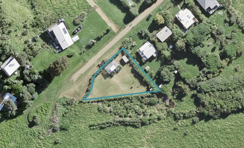 29 Woody Bay Road, Rakino Island, Auckland - Carousel 1