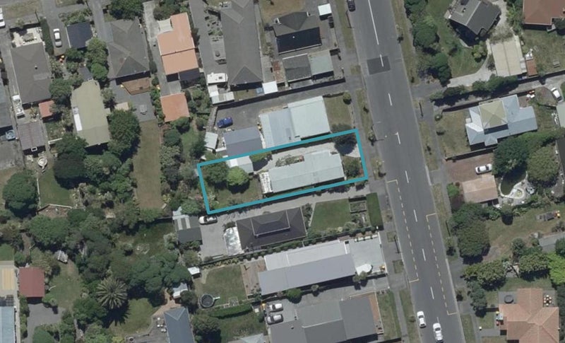 7 Aston Drive, Waimairi Beach, Christchurch - Carousel 1