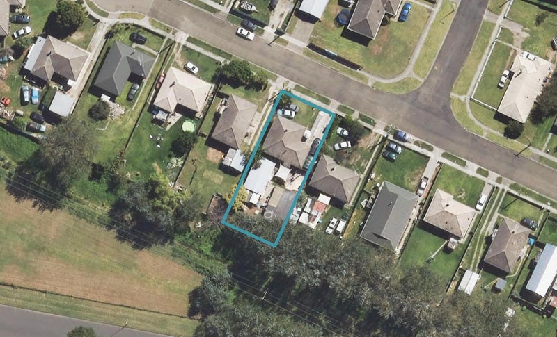 20 Karaka Street, Elgin, Gisborne - Carousel 1
