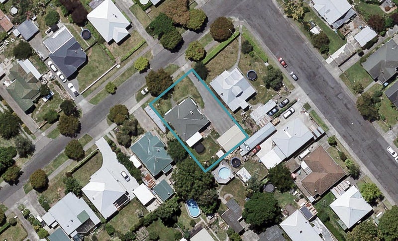 302 Beresford Street, Saint Leonards, Hastings - Carousel 1