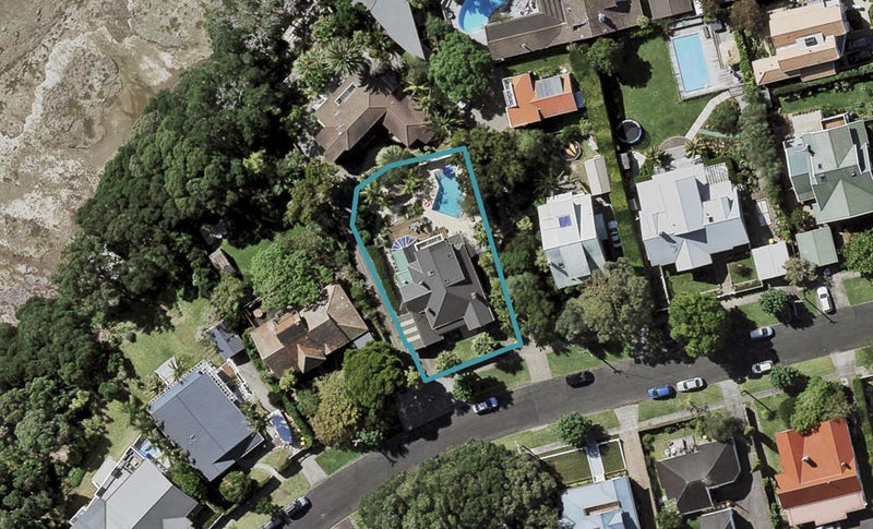 15 Beresford Street, Bayswater, Auckland - Carousel 1