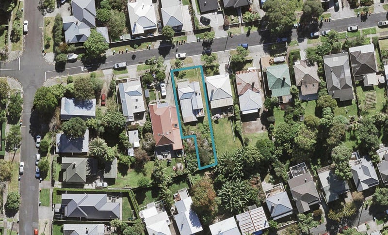 26 Fourth Avenue, Kingsland, Auckland - Carousel 1