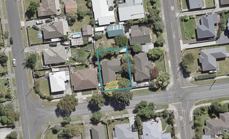 24 Redwood Street, Elderslea, Upper Hutt - Carousel 1