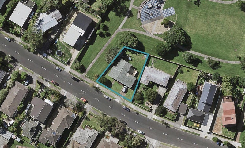 42 Swainston Road, Saint Johns, Auckland - Carousel 1