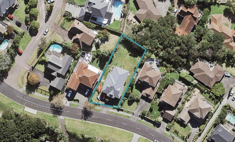 70 Onetaunga Road, Chatswood, Auckland - Carousel 1