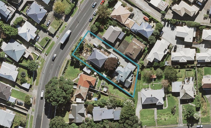 36 Hillsborough Road, Hillsborough, Auckland - Carousel 1