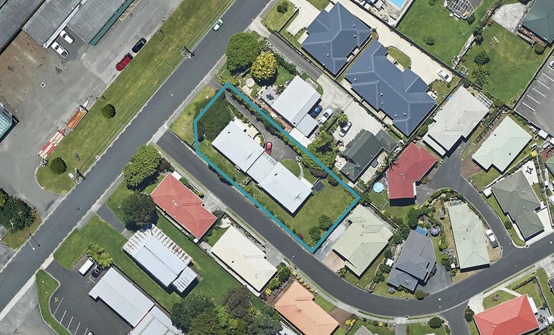 16A Hynds Road, Gate Pa, Tauranga - Carousel 1