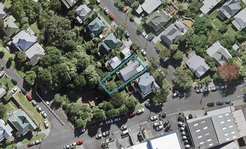 2 Alexander Street, Kingsland, Auckland - Carousel 1
