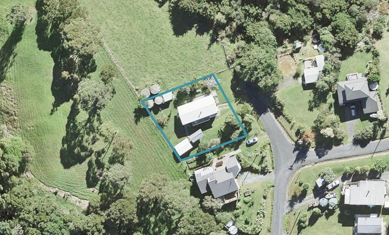 9 Kookaburra Drive, Tāwharanui Peninsula, Matakana - Carousel 1