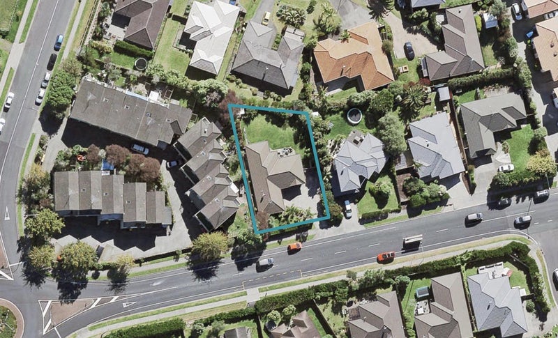 94 Greenhithe Road, Greenhithe, Auckland - Carousel 1