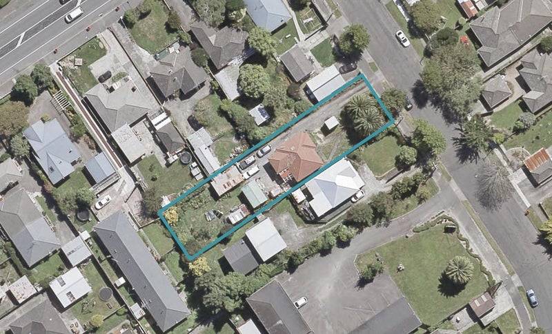 4 Bristol Street, Trentham, Upper Hutt - Carousel 1