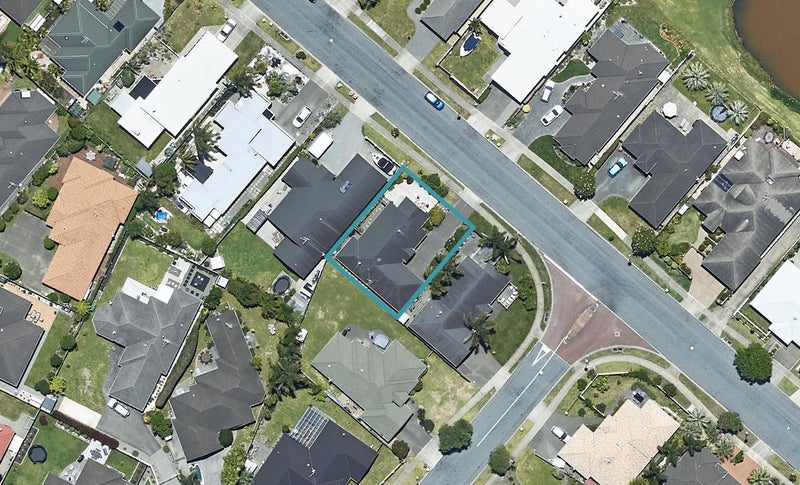 30 Oriental Parade, Papamoa Beach, Papamoa - Carousel 1