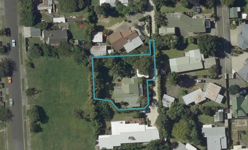 72B Pahiatua Street, Hokowhitu, Palmerston North - Carousel 1