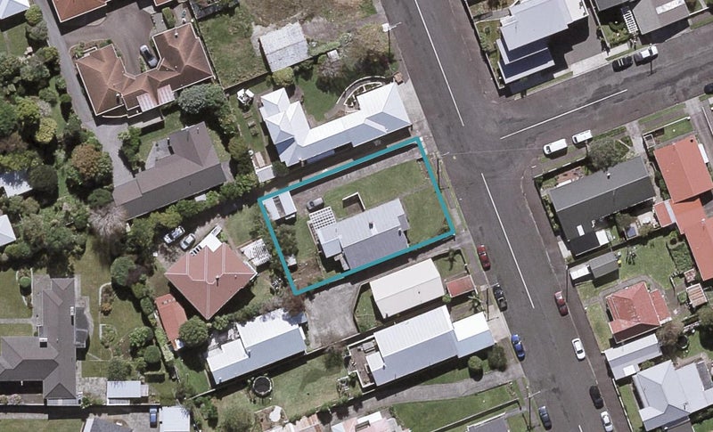 12A Kowhai Street, Strandon, New Plymouth - Carousel 1