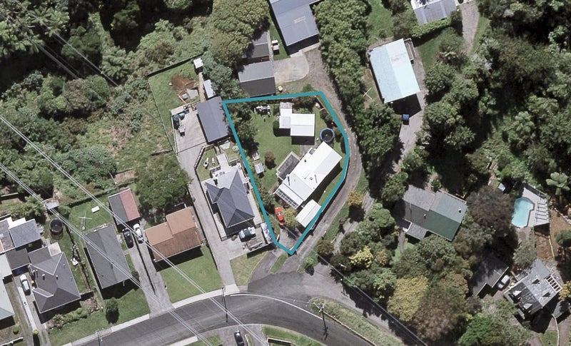 23 Saxton Road, Upper Vogeltown, New Plymouth - Carousel 1