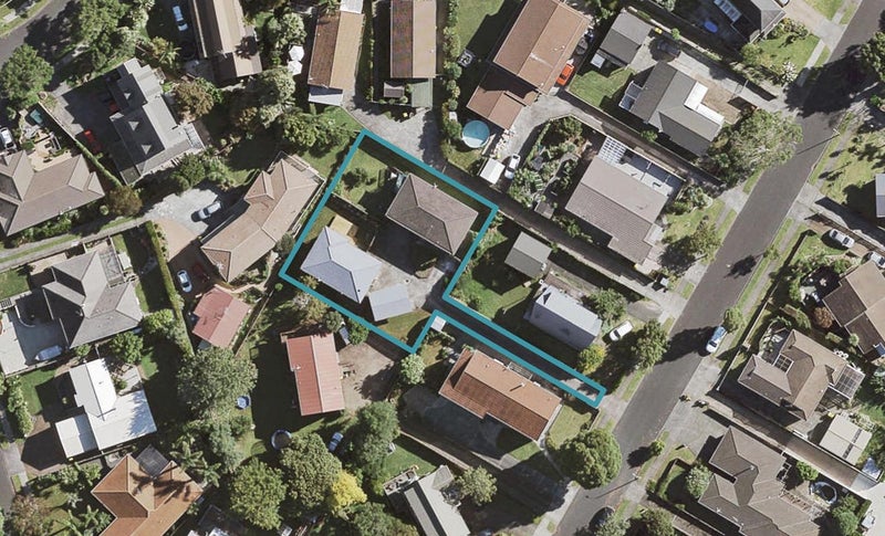 1/58 Saint Annes Crescent, Wattle Downs, Auckland - Carousel 1