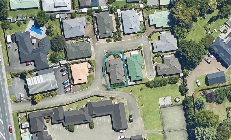 10 Moffat Way, Bethlehem, Tauranga - Carousel 1