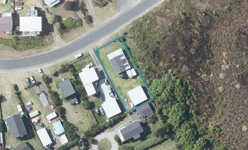 420 Ormond Drive, Māhia - Carousel 1