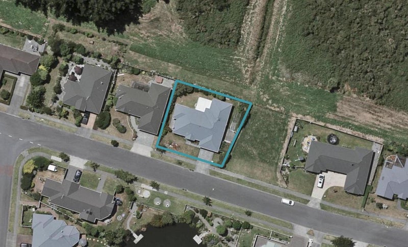 17 Harry Shaw Way, Raumati South, Paraparaumu - Carousel 1