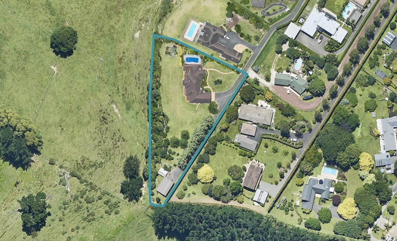 23 River Oaks Drive, Tauriko, Tauranga - Carousel 1