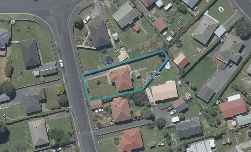 76 Mooltan Street, Halfway Bush, Dunedin - Carousel 1