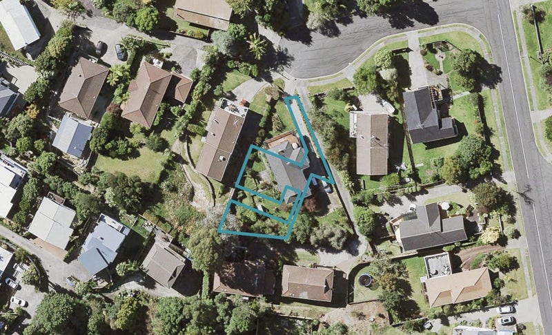 7F Serrata Place, Browns Bay, Auckland - Carousel 1