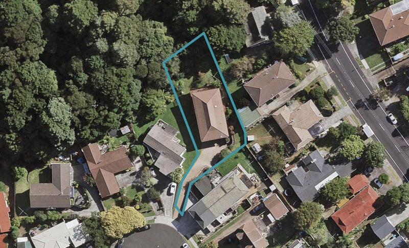 9 Idesia Place, Totara Heights, Auckland - Carousel 1