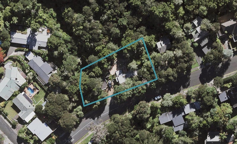 79 Park Hill Road, Birkenhead, Auckland - Carousel 1