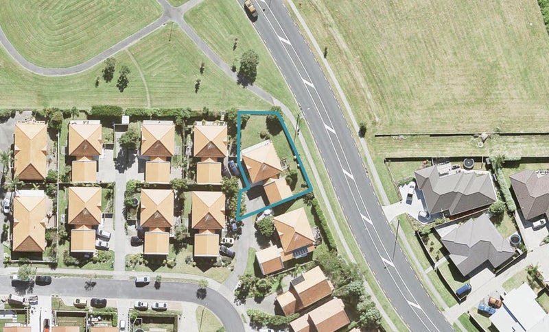 10 Parkwood Crescent, Gulf Harbour, Whangaparaoa - Carousel 1