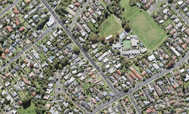 15 Croydon Road, New Lynn, Auckland - Carousel 1
