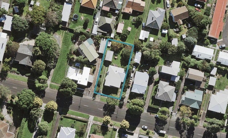 28 Kings Road, Mount Roskill, Auckland - Carousel 1