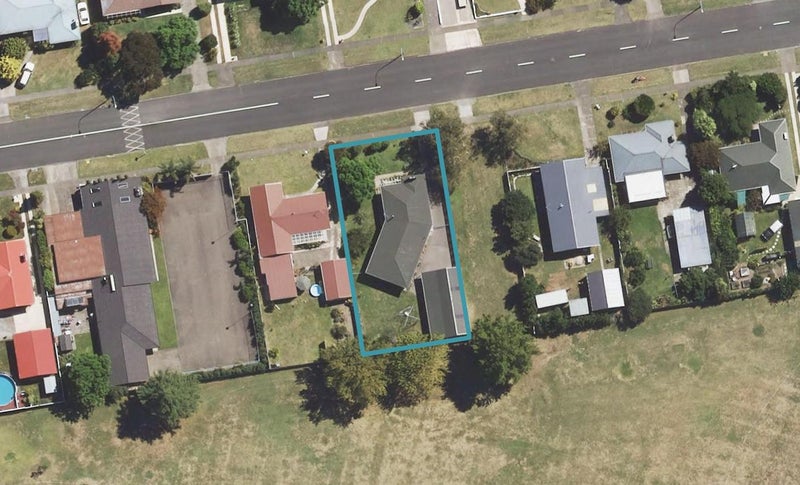 1022 Aberdeen Road, Te Hapara, Gisborne - Carousel 1