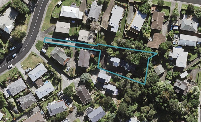 2/147 Spinella Drive, Bayview, Auckland - Carousel 1