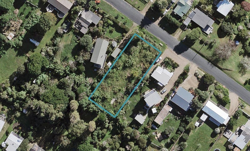 54 Mako Street, Oneroa, Waiheke Island - Carousel 1