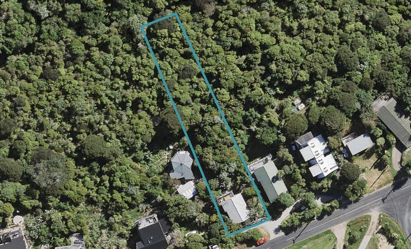 13 Pacific Parade, Surfdale, Waiheke Island - Carousel 1