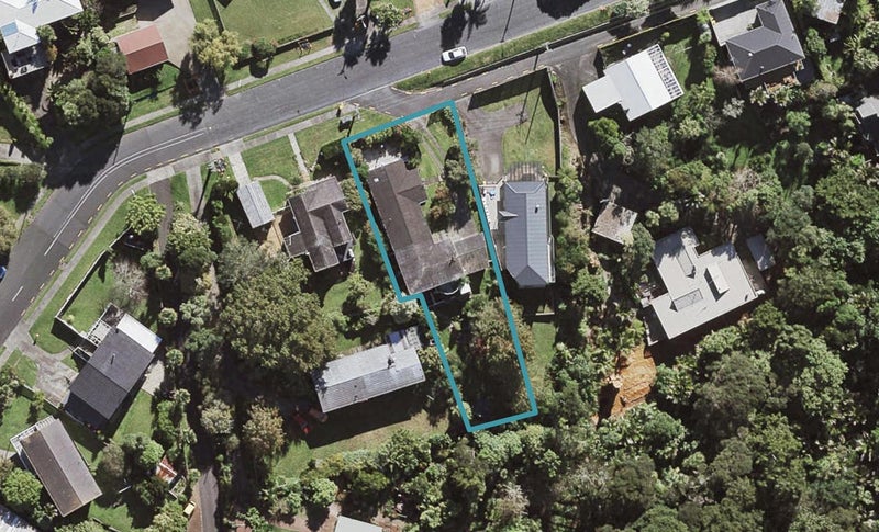 2/14 Park Hill Road, Birkenhead, Auckland - Carousel 1