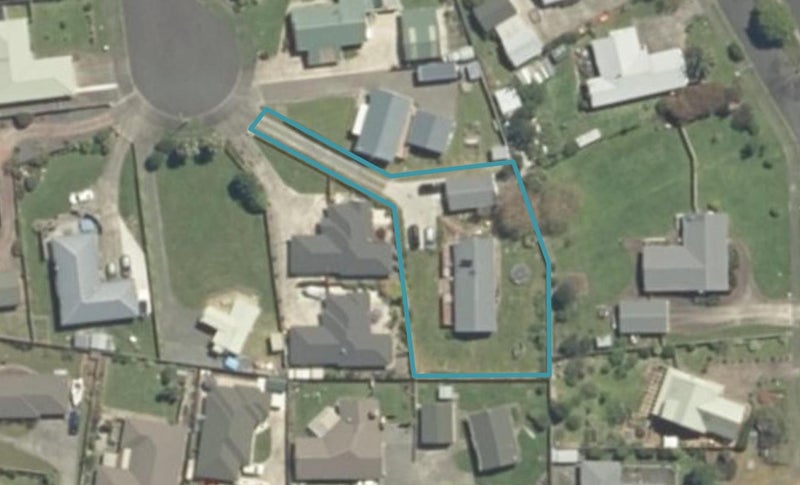 11 Madgwick Place, Ngatea, Ngatea - Carousel 1