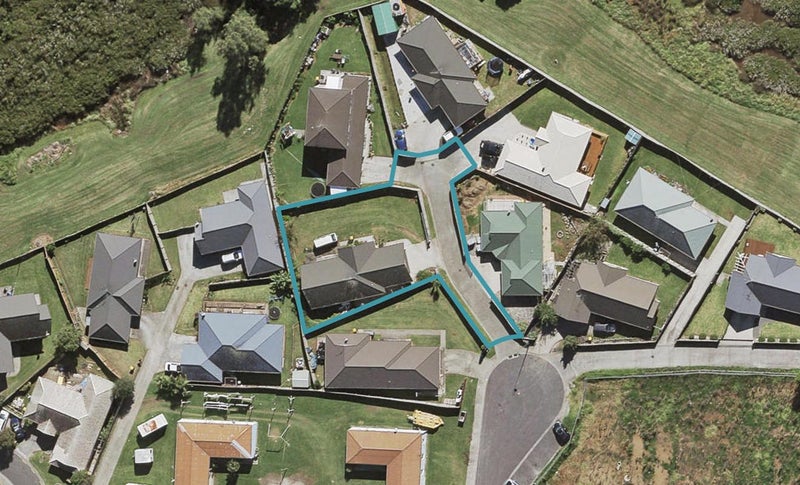 12 Tomes Lane, Favona, Auckland - Carousel 1