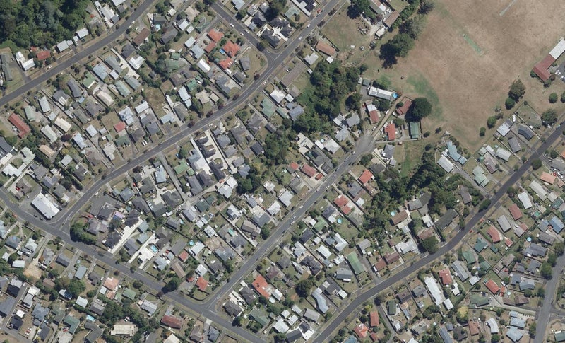 3/17 Greta Street, Glenview, Hamilton - Carousel 1